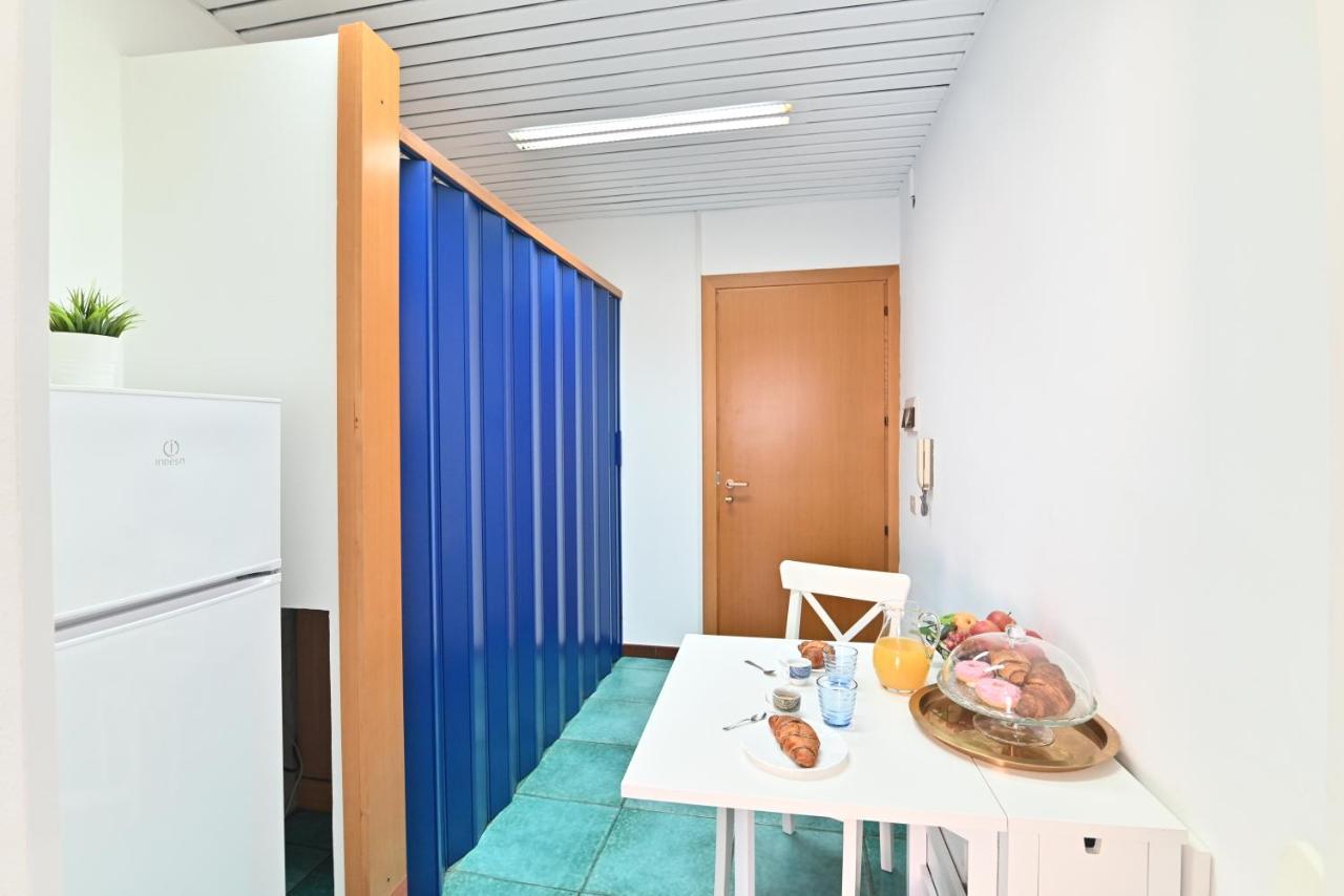 Izzhome Holiday Terrace Cagliari Dış mekan fotoğraf